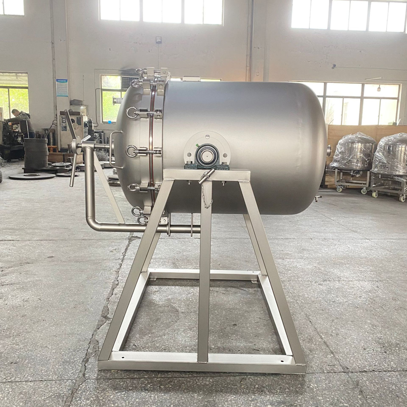 油气分离器的工作原理与结构类型