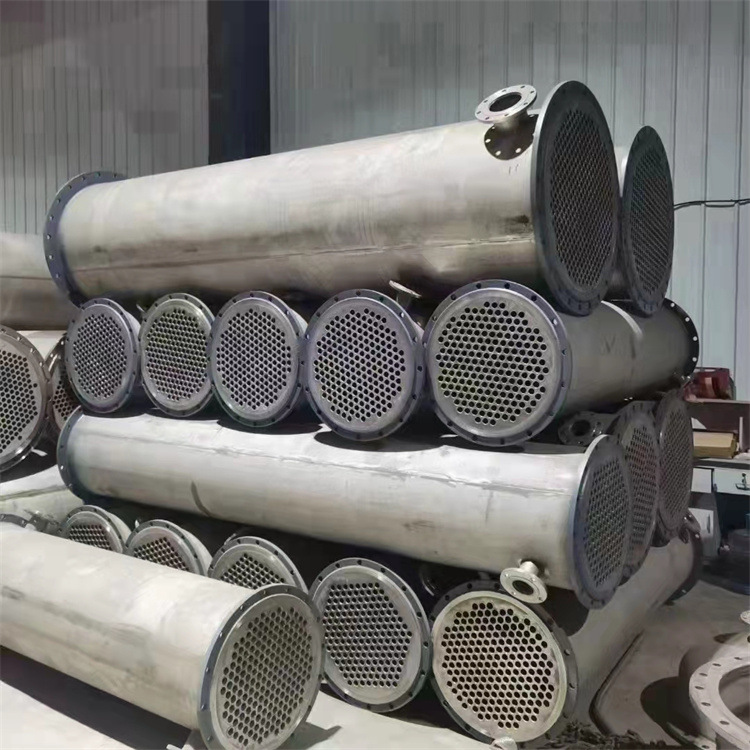 半容积式换热器的工作原理及使用特点
